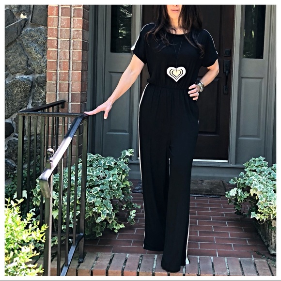 ✨LAST ONE✨Black white stripe wide leg jumpsuit - Picture 6 of 8